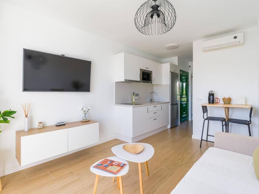 Apartamento Dara Тіас Екстер'єр фото